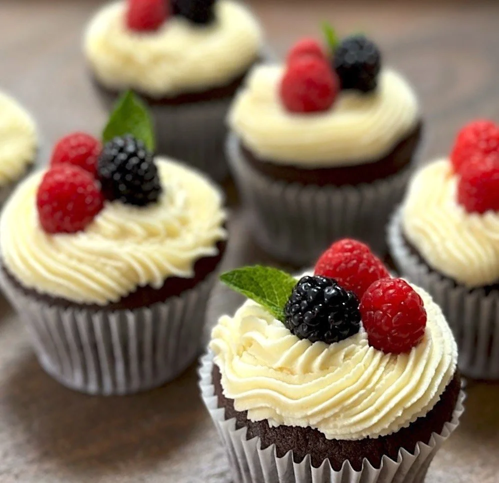 Vanilla buttercream fresh berry artisan cupcakes Cambridge